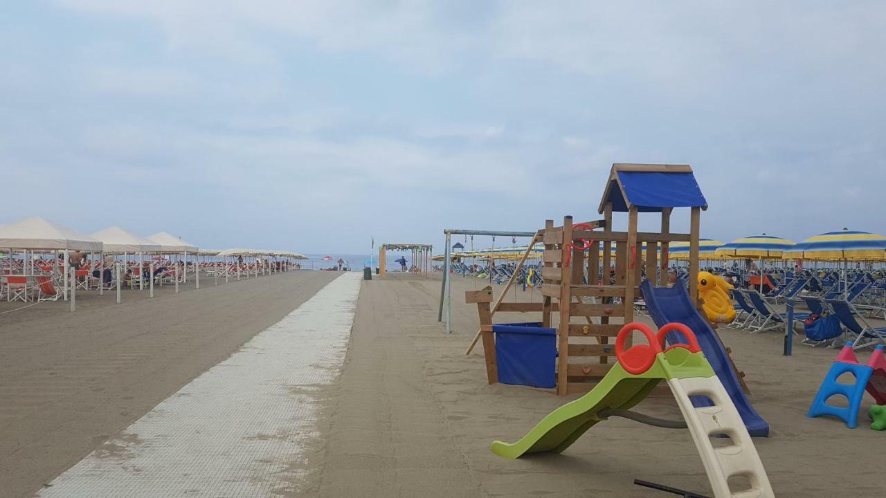 Villetta Cinquale Versilia ภายนอก รูปภาพ